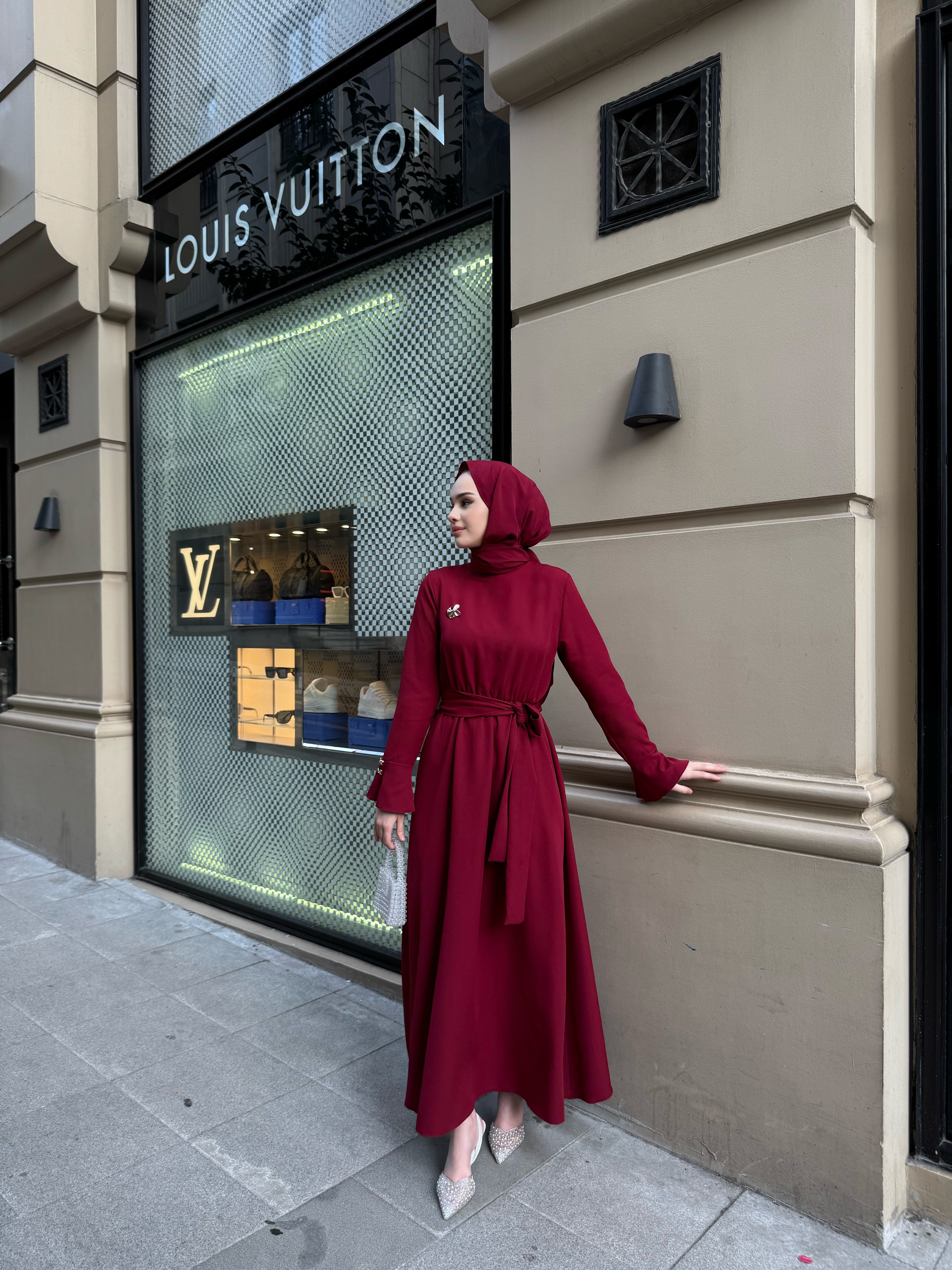 Mihra Elbise