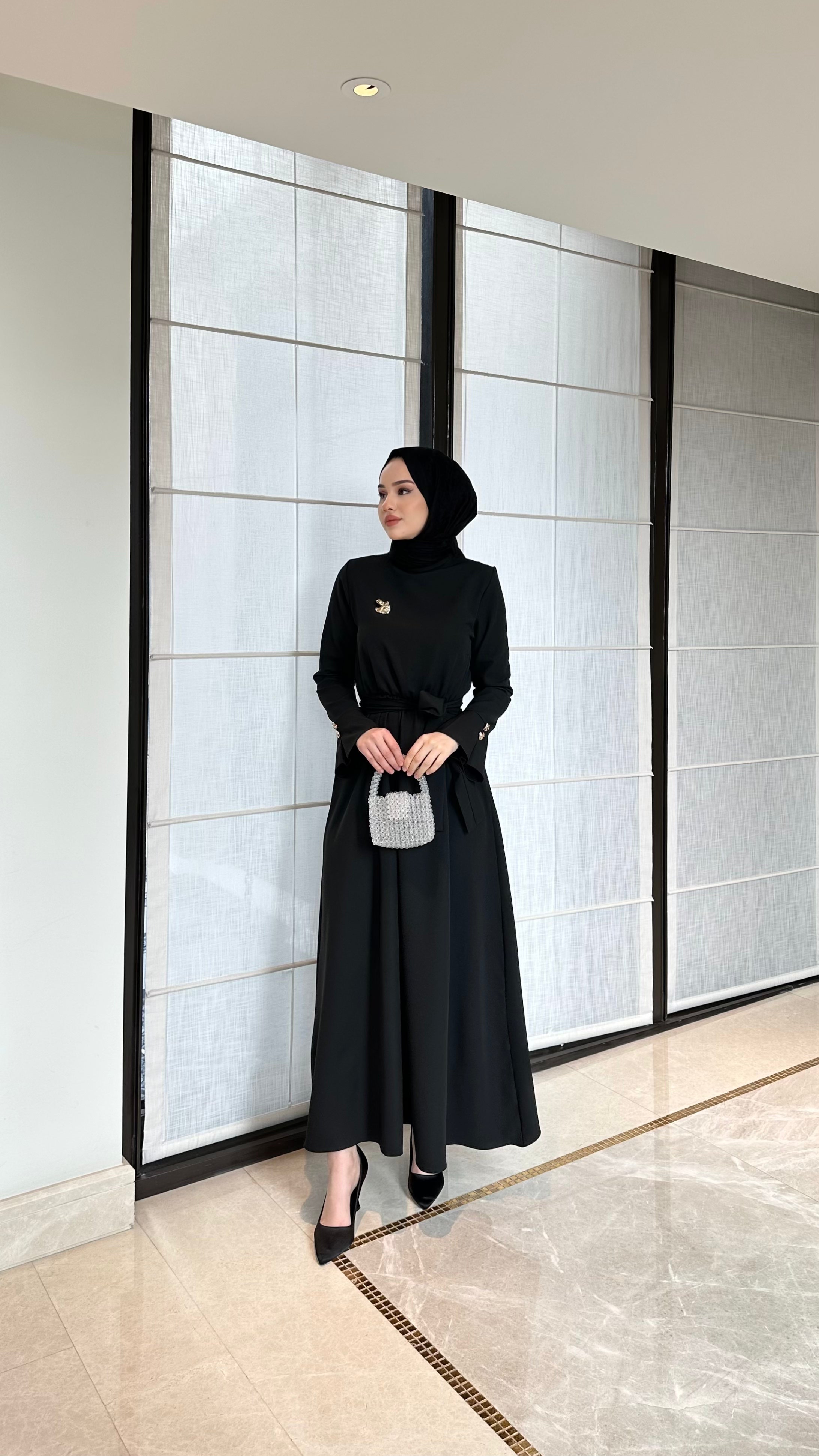Mihra Elbise